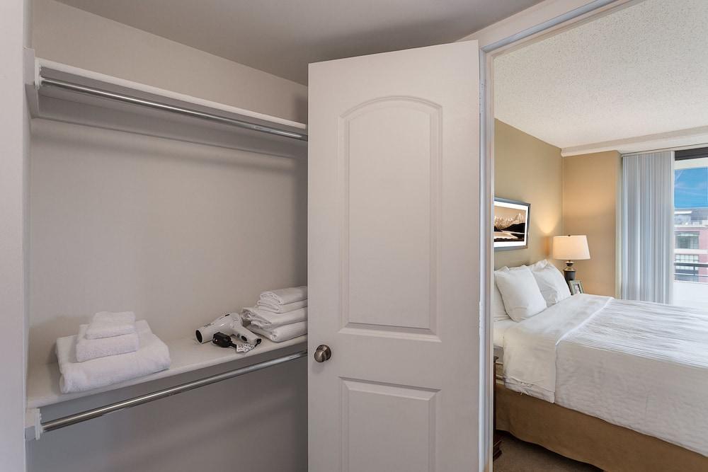 Oakwood Arlington Aparthotel Bagian luar foto