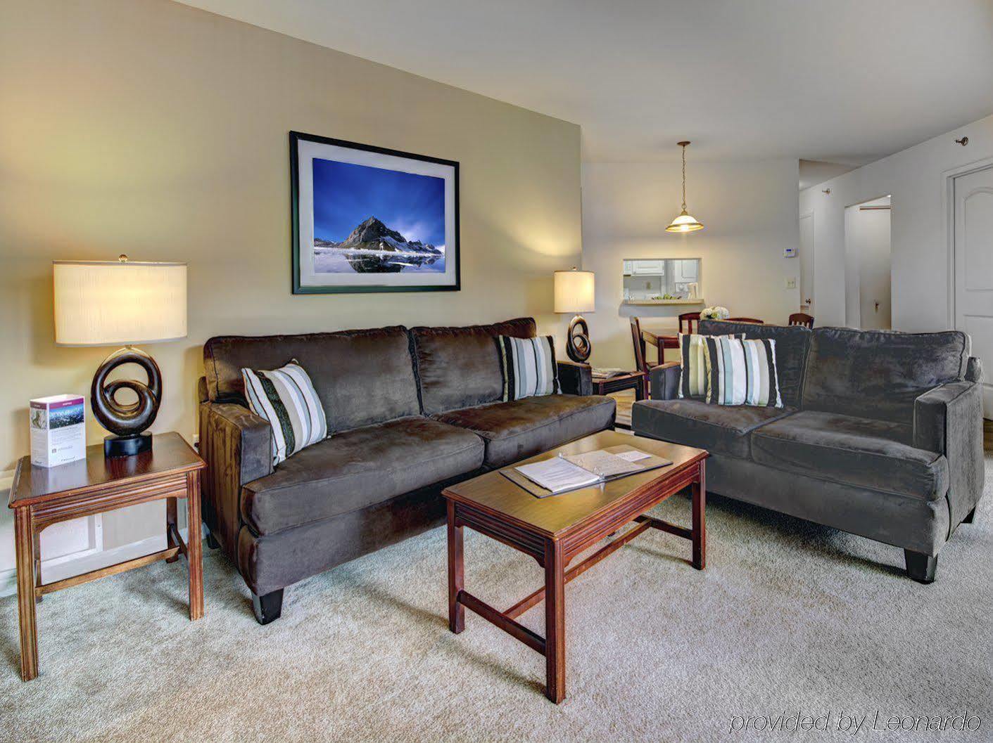 Oakwood Arlington Aparthotel Bagian luar foto